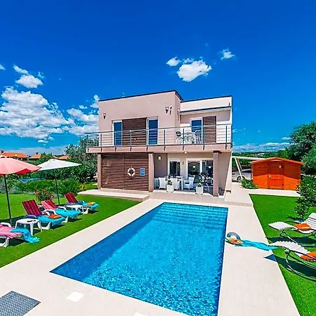 호텔 Stefanja Modern Retreat