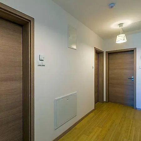 호텔 Stefanja Modern Retreat 4*